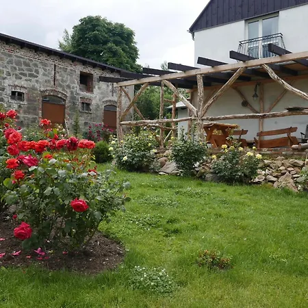 Róże I Jabłonie Gospodarstwo agroturystyczne