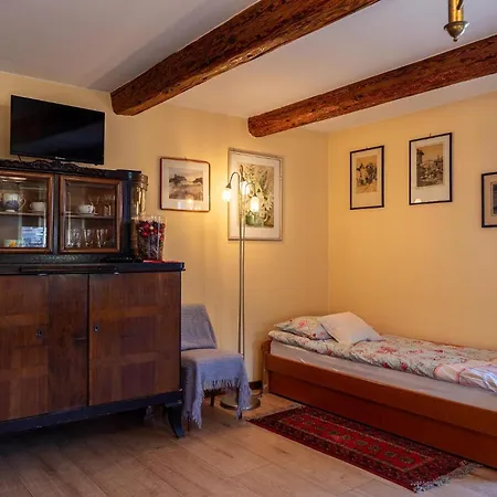 Roze I Jablonie 팜스테이 *