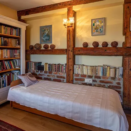 Roze I Jablonie 팜스테이