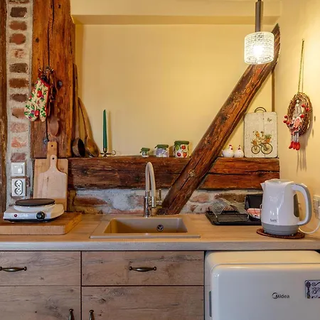 Roze I Jablonie 팜스테이