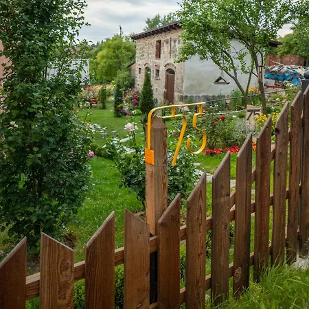 Roze I Jablonie Gryfów Śląski