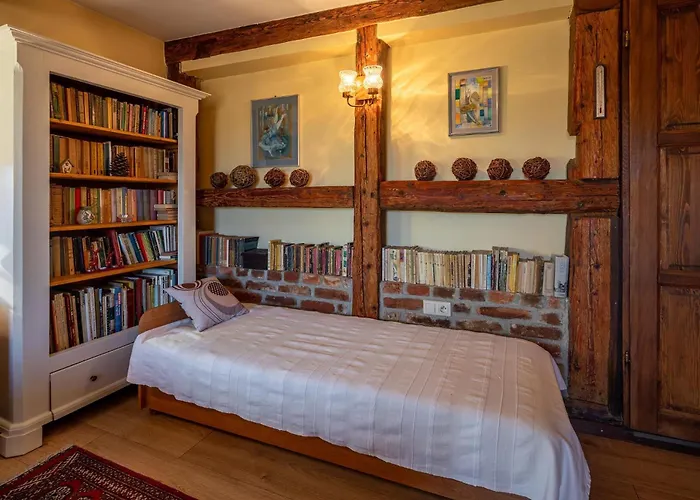 Roze I Jablonie Bauernhof