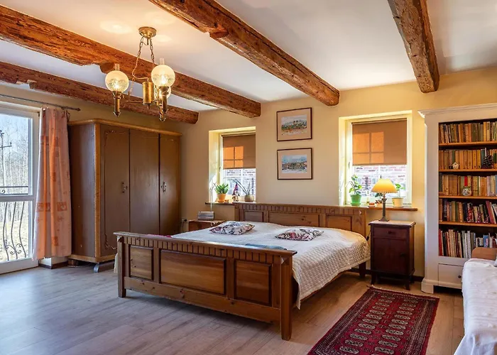 Roze I Jablonie Bauernhof